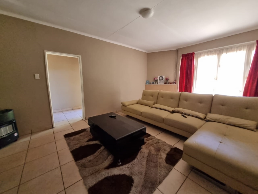 3 Bedroom Property for Sale in Noordhoek Free State